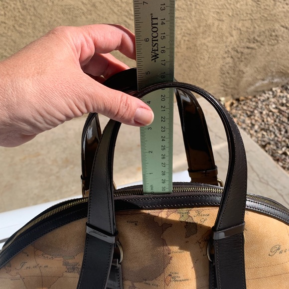 Alviero Martini 1 classe map bag - Picture 10 of 16